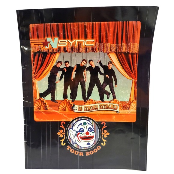 Vintage NSYNC No Strings Attached 2000 Tour Book Souvenir Program Book w/ Photos - Picture 1 of 10